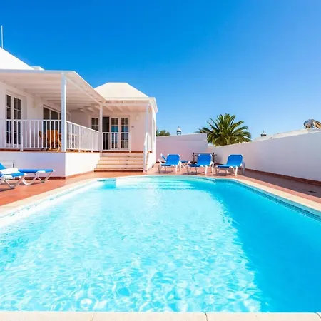 Vila Candela Puerto del Carmen (Lanzarote)